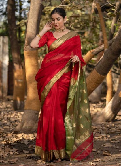 Maheshwari Silk Saree Manufacturers in Madhya Pradesh