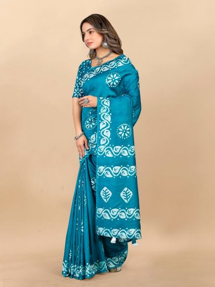Blue and White Batik Printed Maheshwari Cotton Saree with Printed Border – Perfect for Traditional Occasions Manufacturers  in Delhi