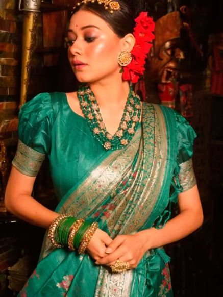Designer Indian Jamdani Saree with Customized Fabric and Artistic Print Patterns Manufacturers  in Delhi