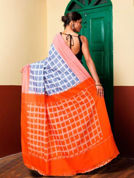 Pure Cotton White and Blue Pochampally Saree with Checked Pattern and Solid Border – Ideal for Traditional Occasions Manufacturers  in Delhi